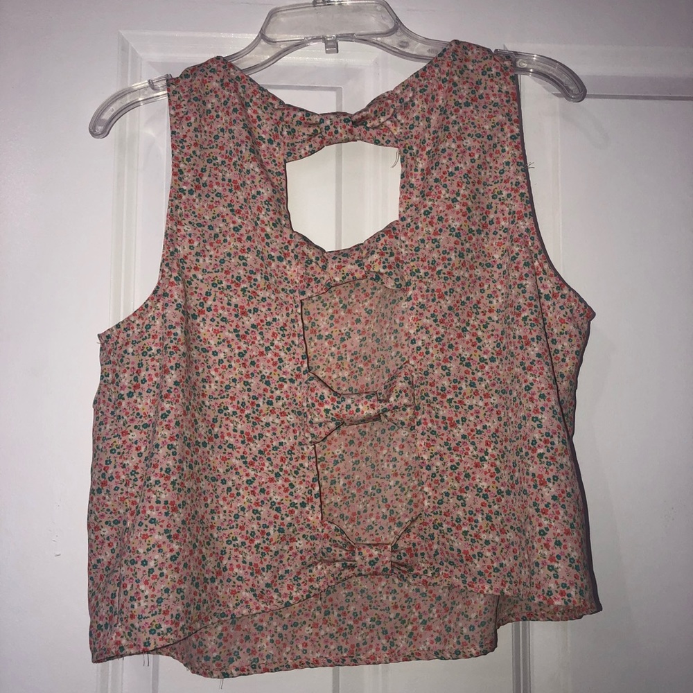 Floral Tank Top with Bows - Picture 2 of 4